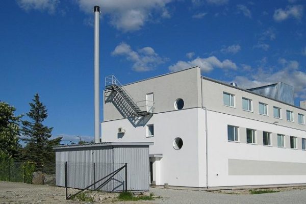 0001-sw-energia-konteinerkatlamaja
