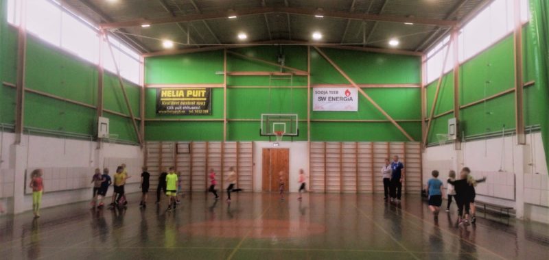 Tõrvandi-spordihalli